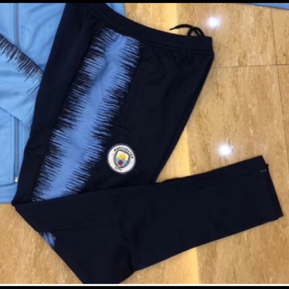 Jacket - Picture 4 of 4